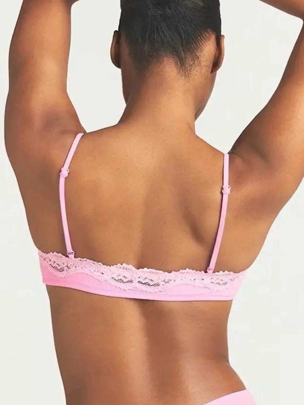 Skims Scoop Bralette - Picture 4 of 9